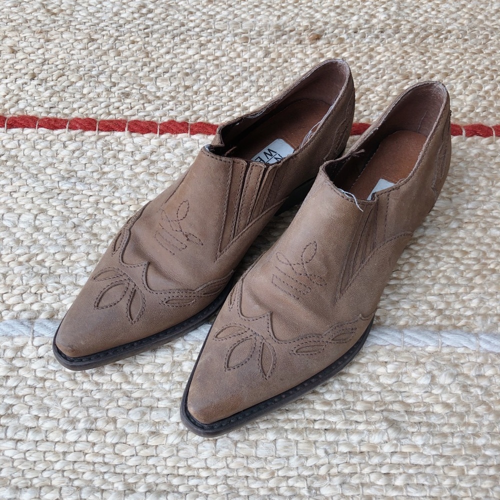 Nine West Western Booties